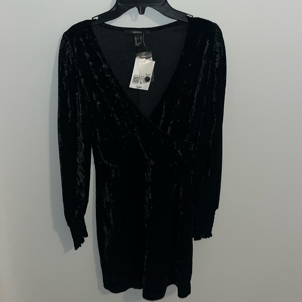 Velvet long sleeve dress